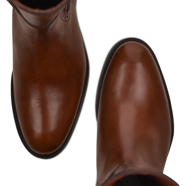 BOTA CUADRA EN PIEL DE RES NATURAL - Image 8