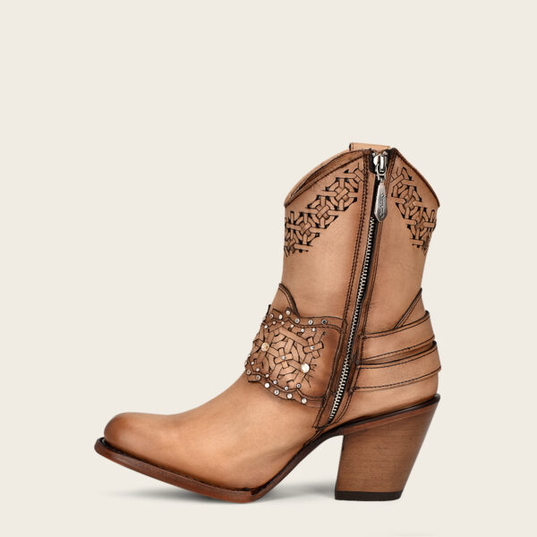 BOTIN CUADRA EN PIEL DE RES MONTREAL - Image 4