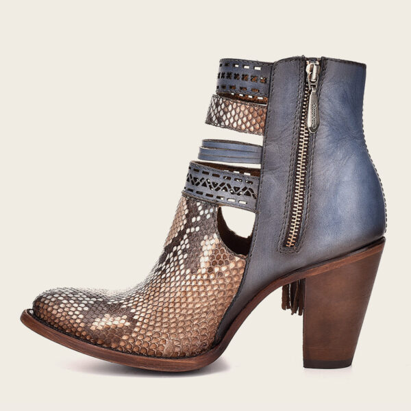 BOTA CUADRA EN PIEL DE PITON BELLY PLUNGE BLUSH - Image 4
