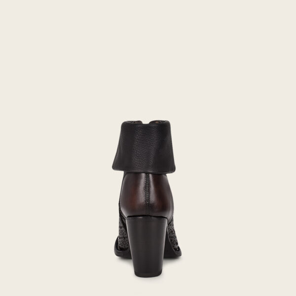 BOTIN CUADRA EN PIEL DE RES CRUST - Image 9
