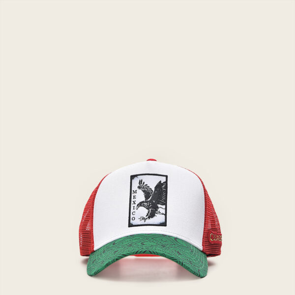 GORRA CUADRA CON DISEÑO DE AGUILA