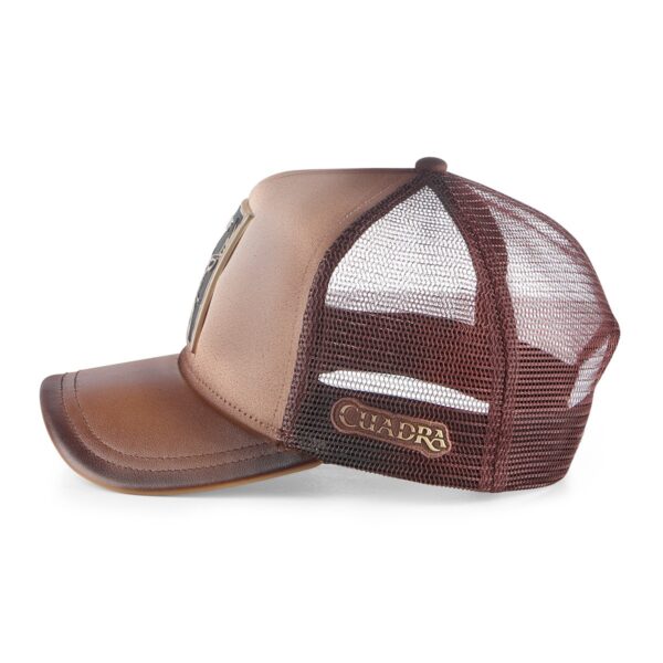 GORRA CUADRA CON DISEÑO DE VENADO - Image 3